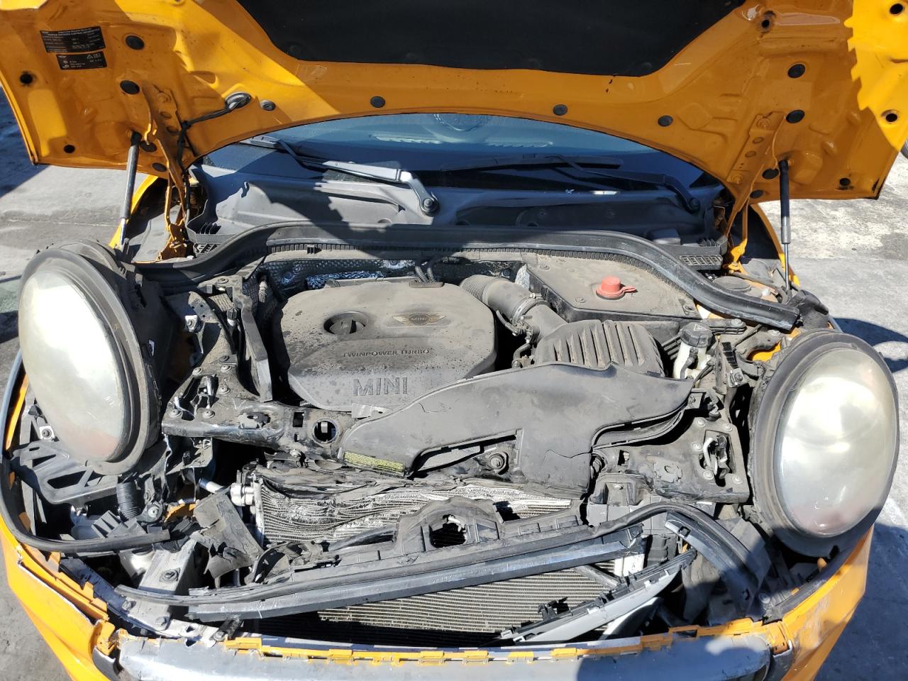 2015 MINI Cooper - Image 11