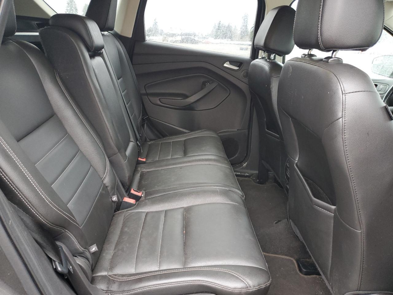 2015 Ford Escape - Image 11