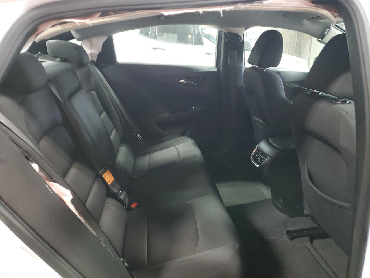 2022 Chevrolet Malibu - Image 10