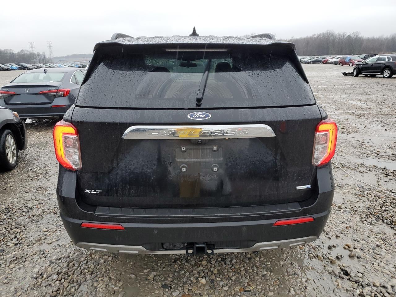 2020 Ford Explorer - Image 6