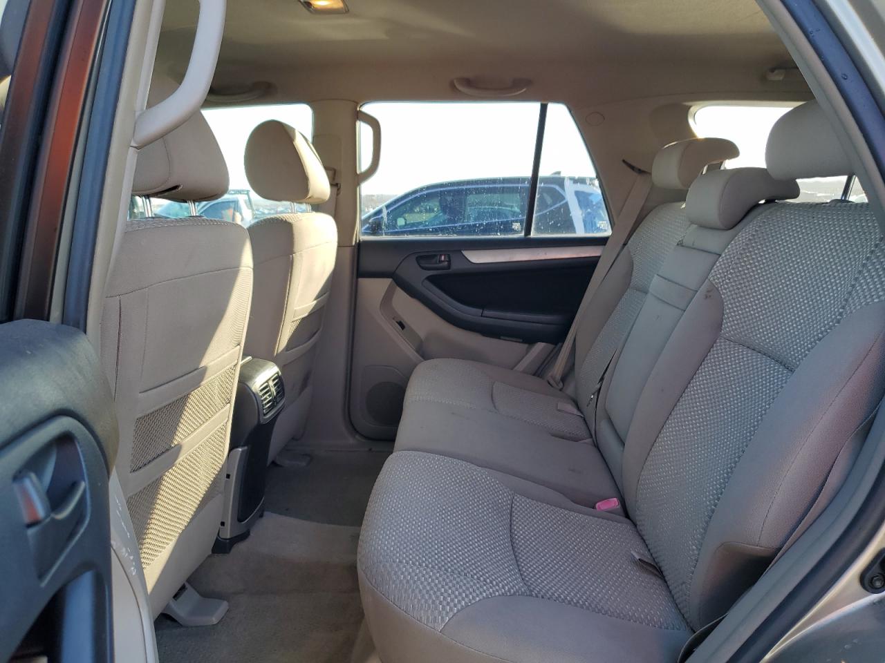 2006 Toyota 4Runner - Image 11