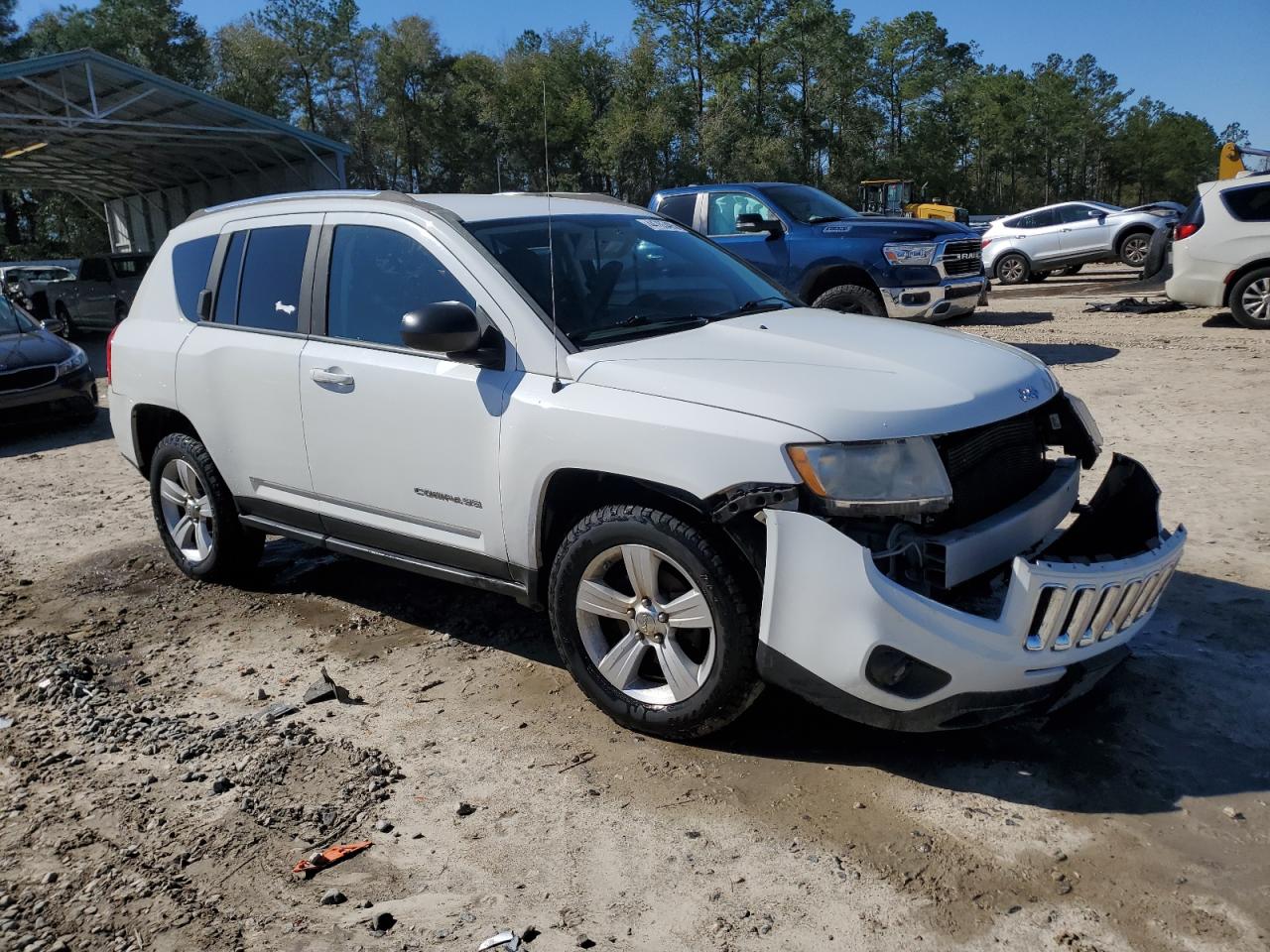 2012 Jeep Compass - Image 4
