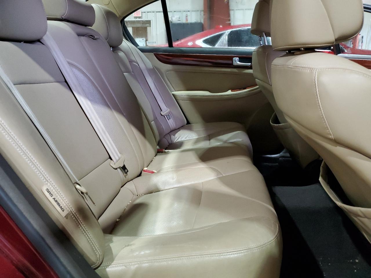 2012 Hyundai Genesis - Image 10
