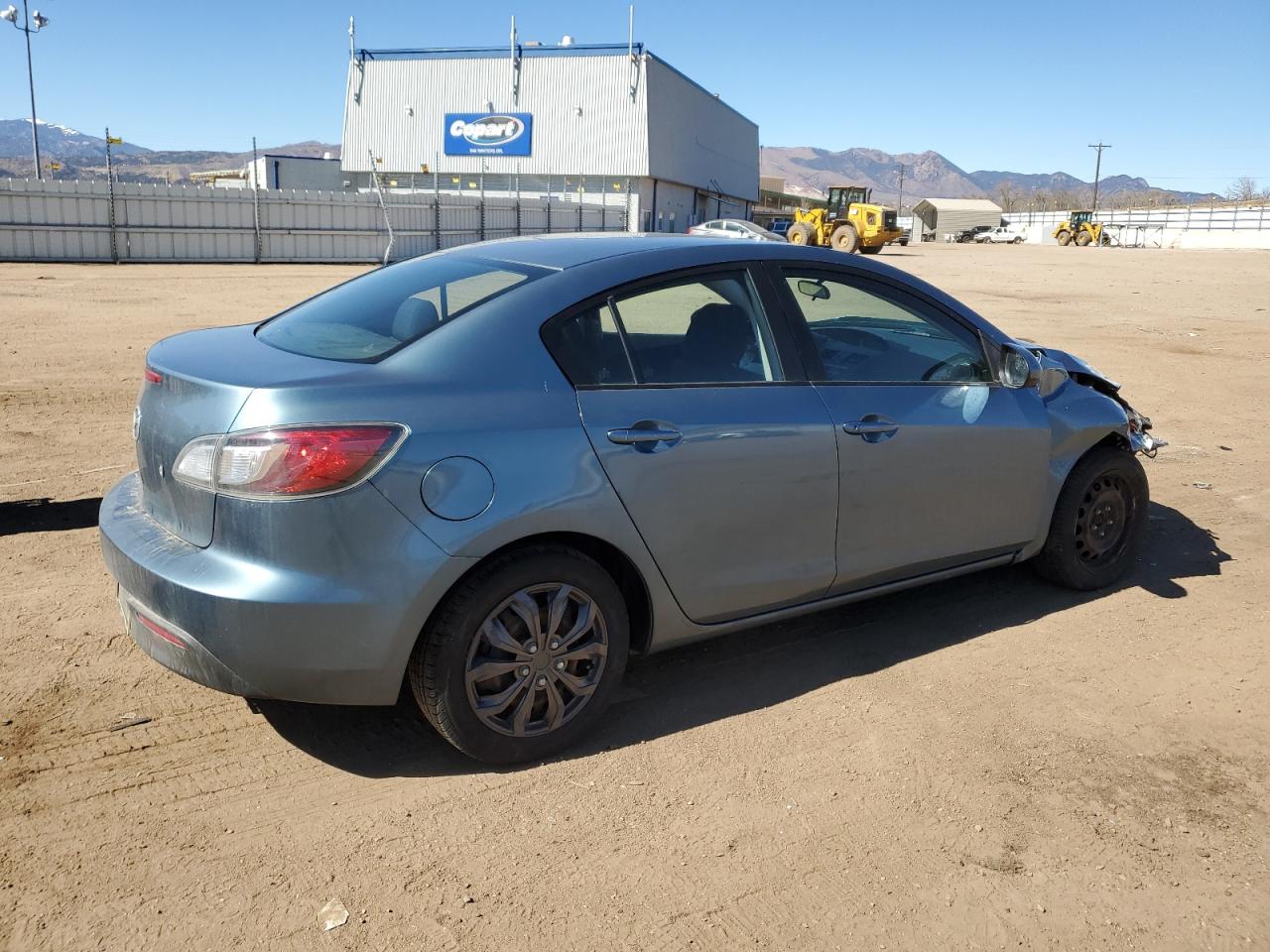 2010 Mazda 3 - Image 3