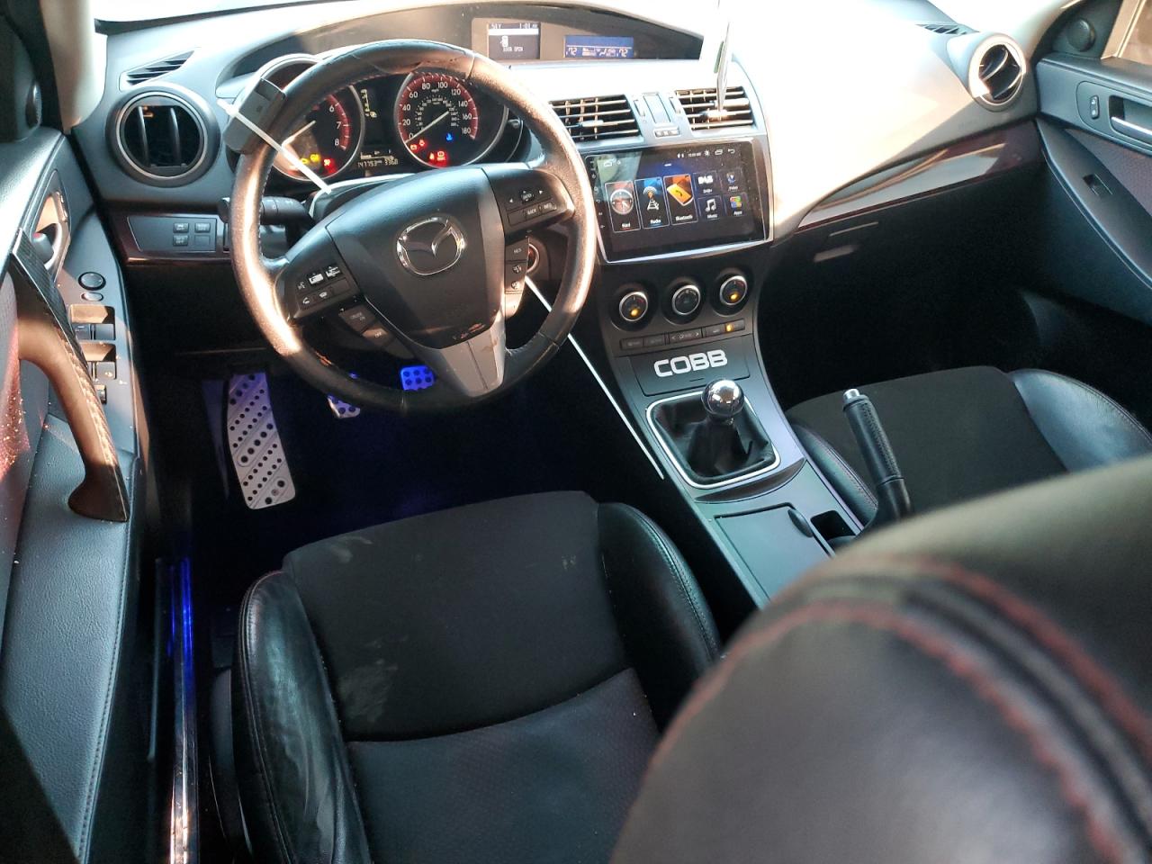 2013 Mazda 3 - Image 8
