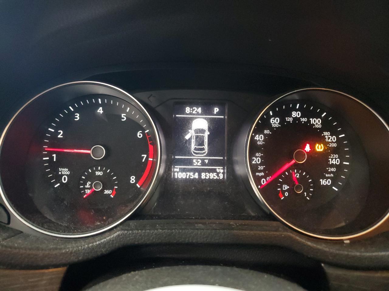 2016 Volkswagen Passat - Image 9
