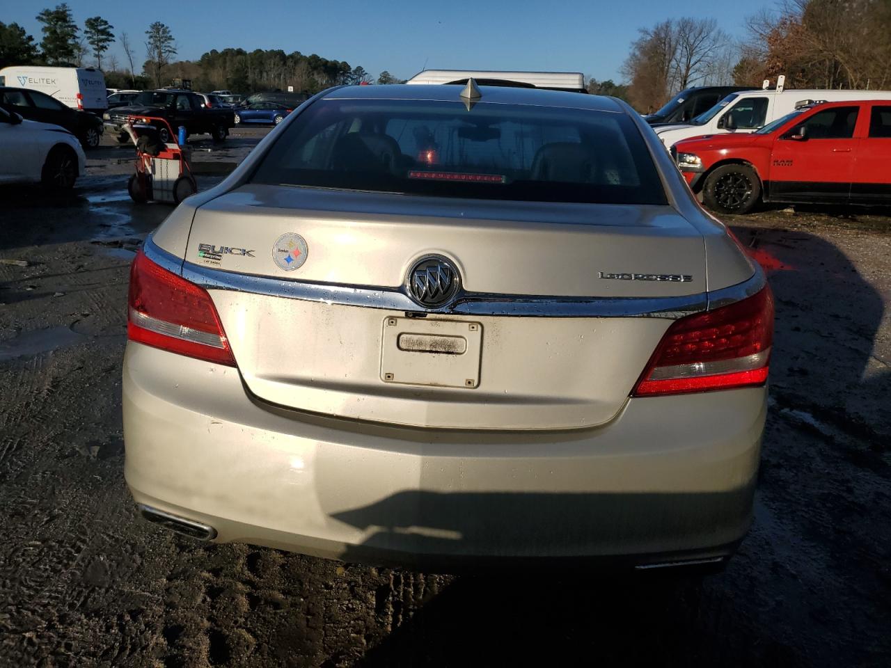 2015 Buick LaCrosse - Image 6
