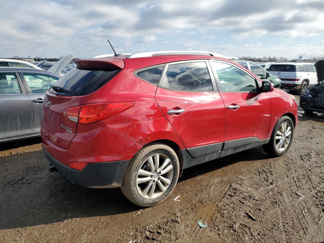 2013 Hyundai Tucson - Image 3