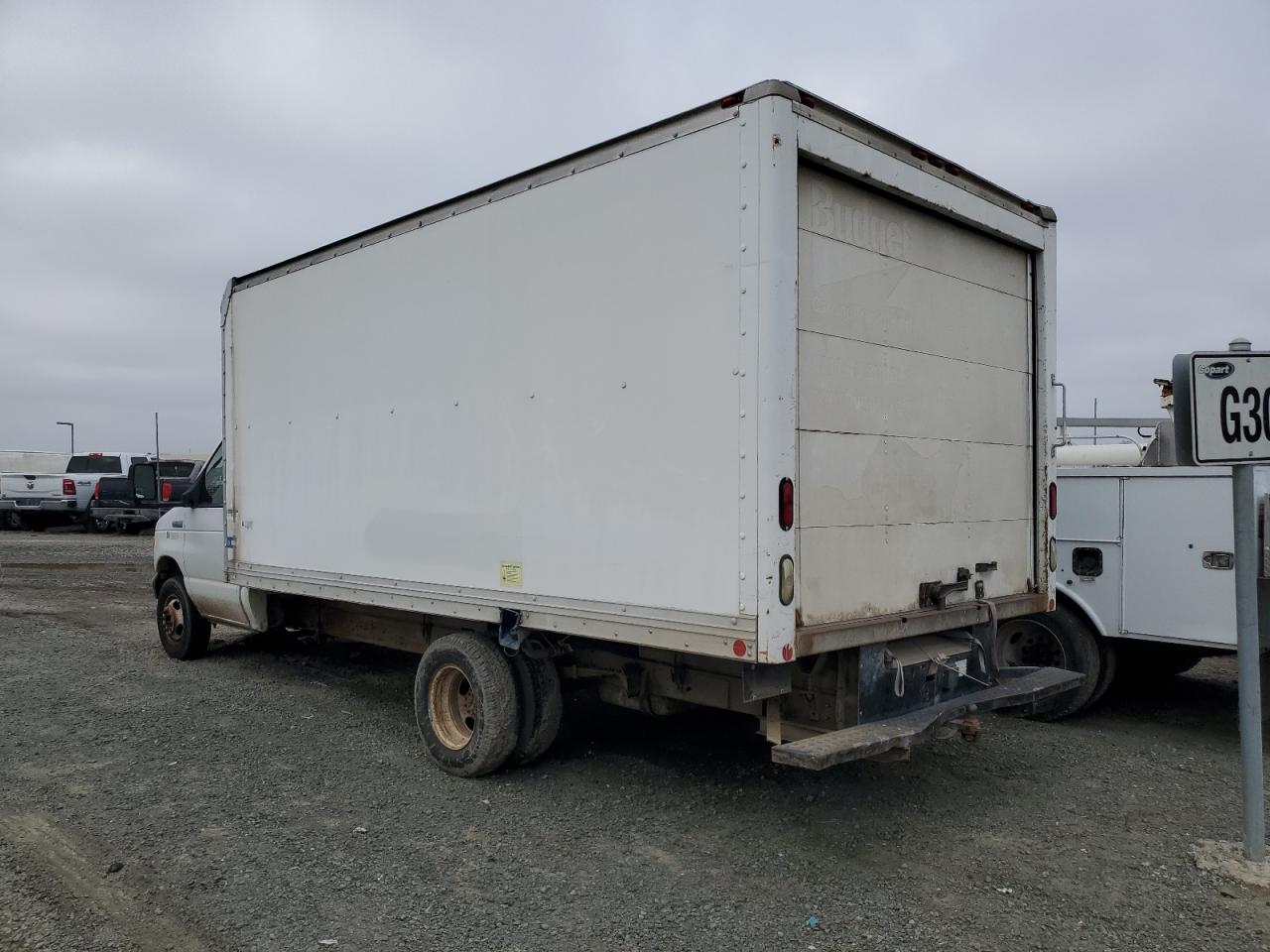 2006 Ford Econoline - Image 3