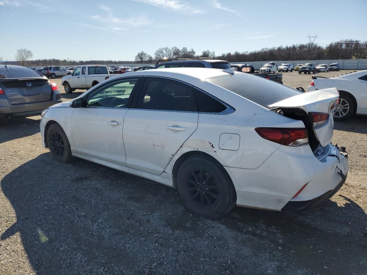 2019 Hyundai Sonata - Image 2