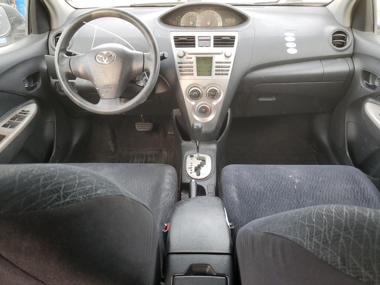 2007 Toyota Yaris - Image 8
