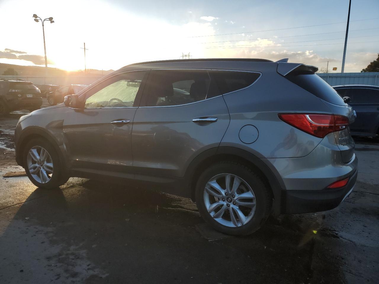 2013 Hyundai Santa Fe - Image 2