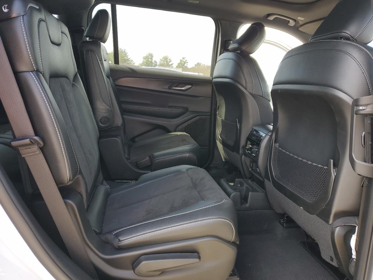 2024 Jeep Grand Cherokee L Laredo VIN: 1C4RJKAG4R8581738 Lot: 46298305