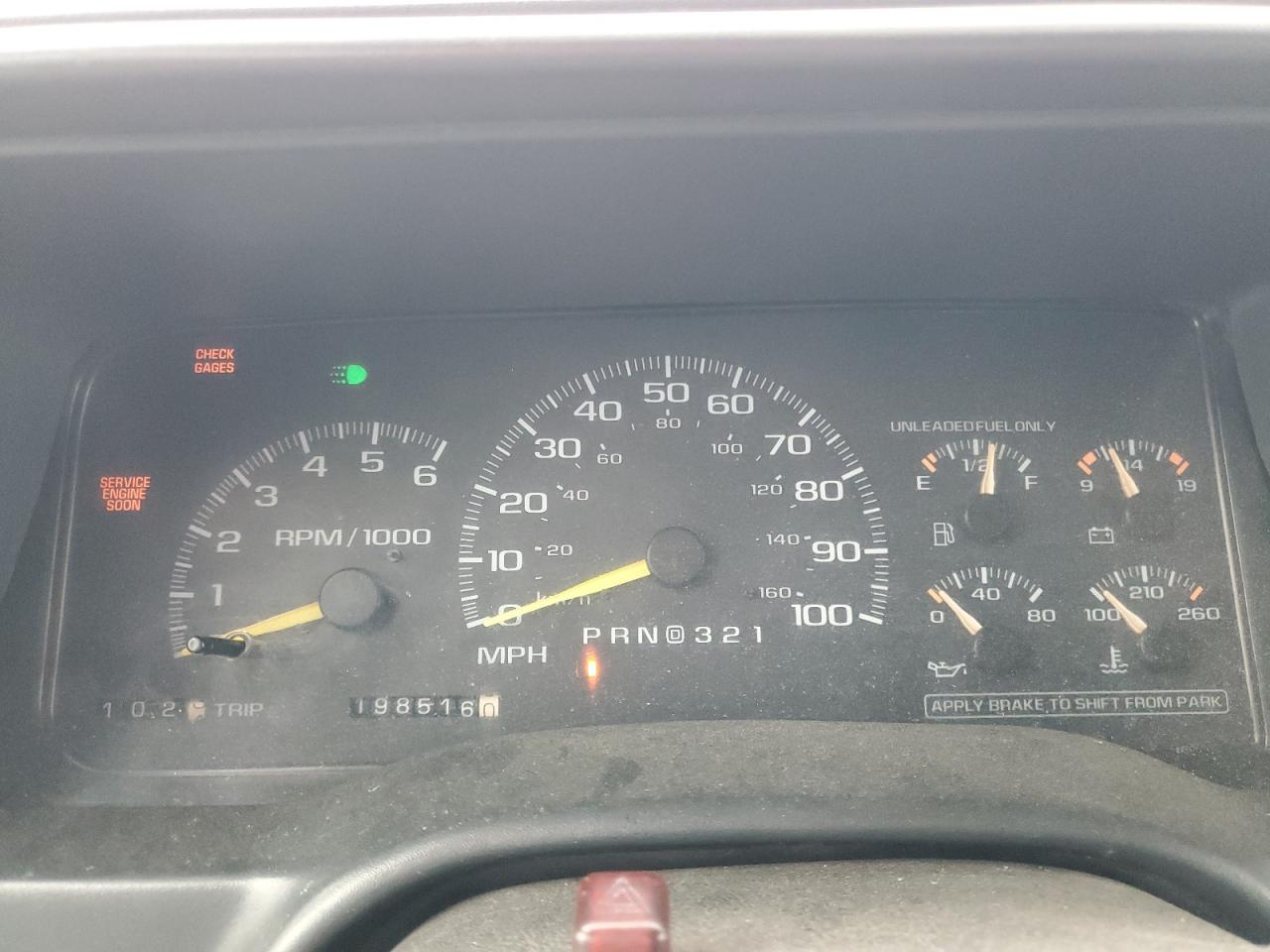 1997 Chevrolet Tahoe - Image 9