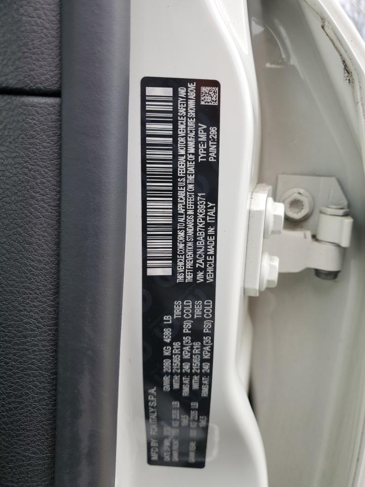 2019 Jeep Renegade - Image 13