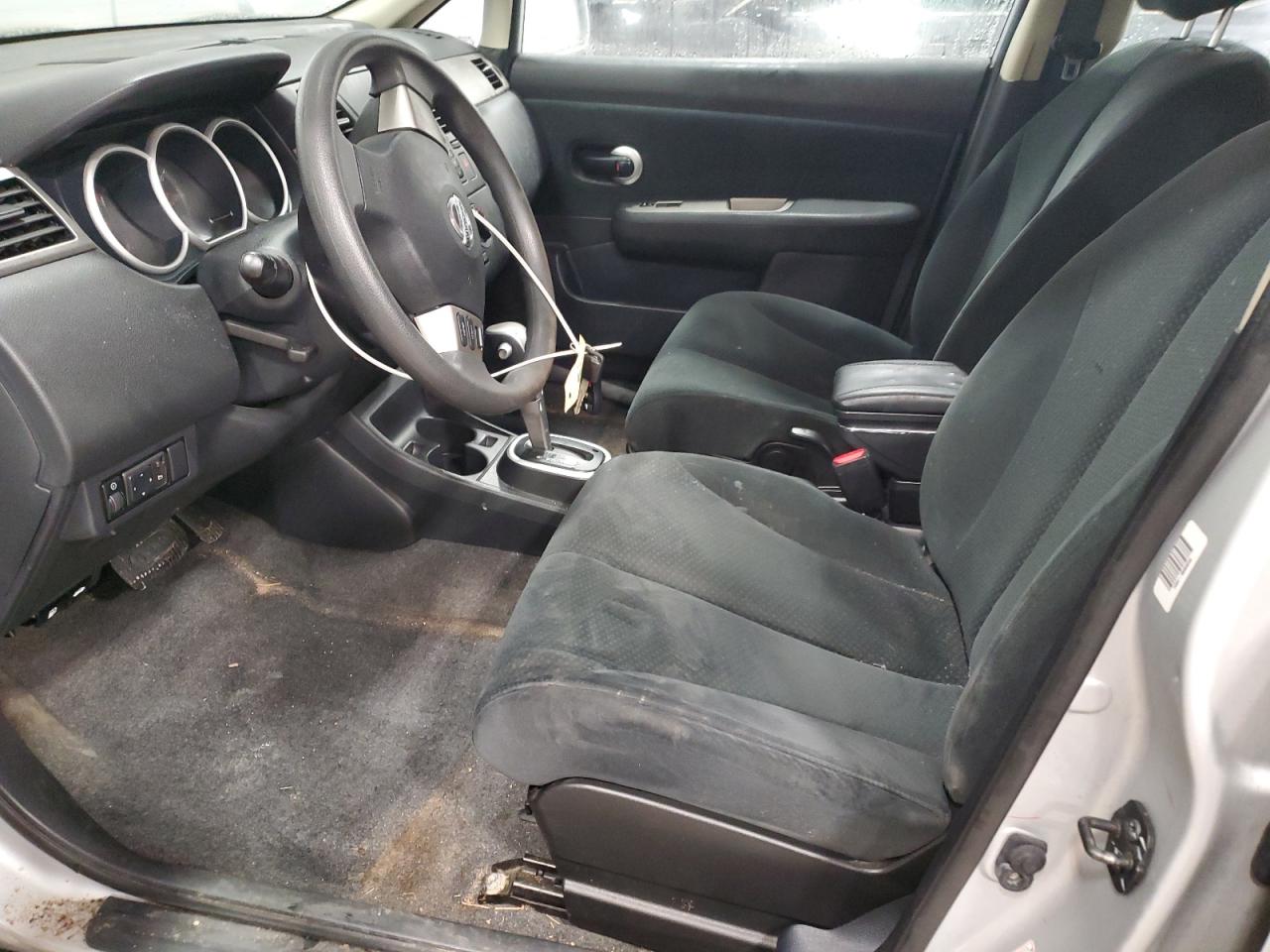 2010 Nissan Versa - Image 7