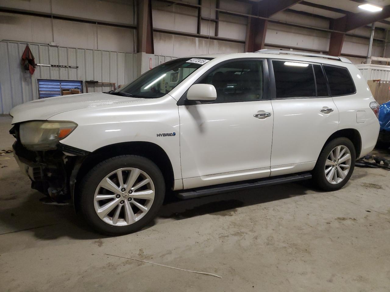 2009 Toyota Highlander - Image 1