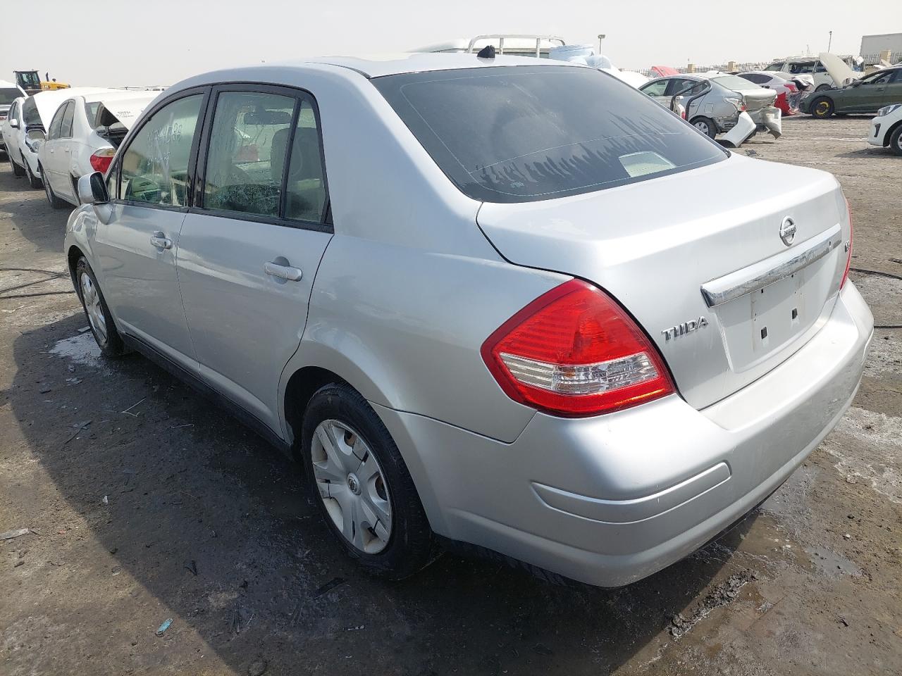 3N1BC1A62BL353776 - 2011 Nissan Tiida - #46769385