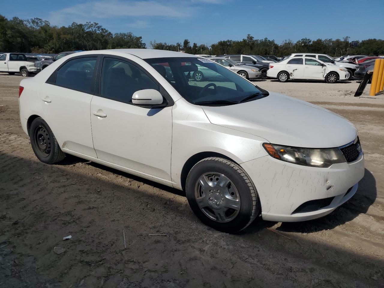 2012 Kia Forte - Image 4