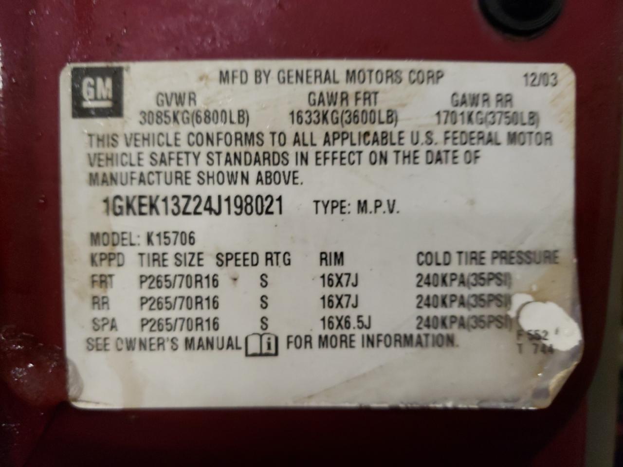 2004 GMC Yukon - Image 12