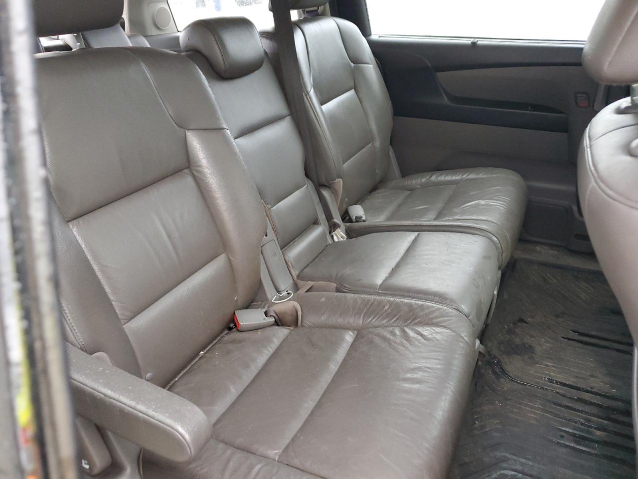 2013 Honda Odyssey - Image 11