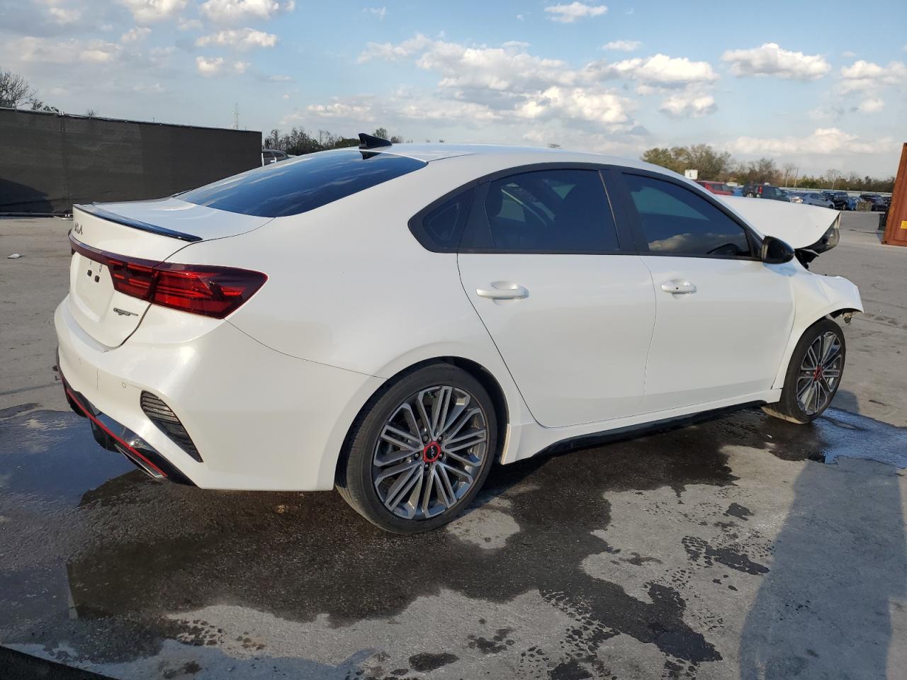 2022 Kia Forte - Image 3