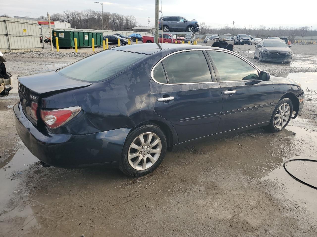 2003 Lexus ES - Image 3