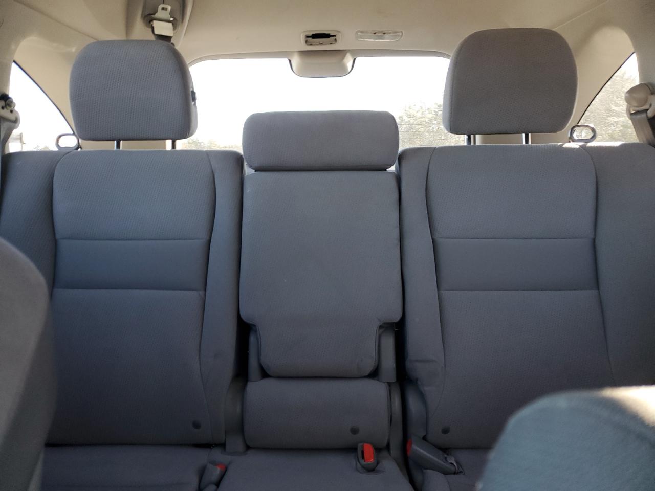 2011 Honda CR-V - Image 10