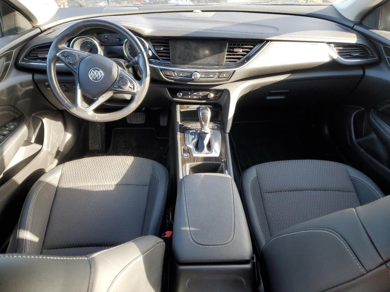 2018 Buick Regal - Image 8