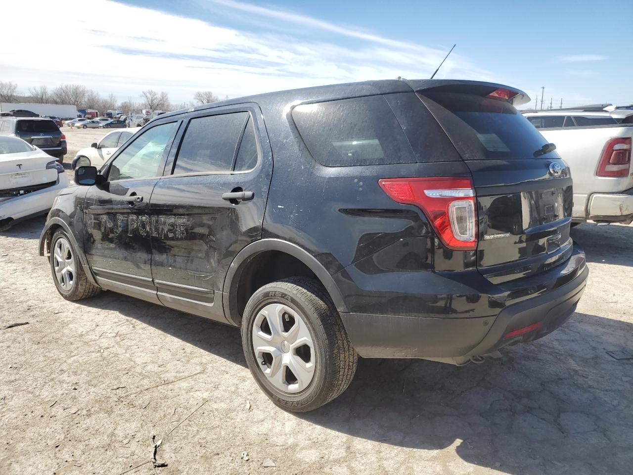 2015 Ford Explorer - Image 2