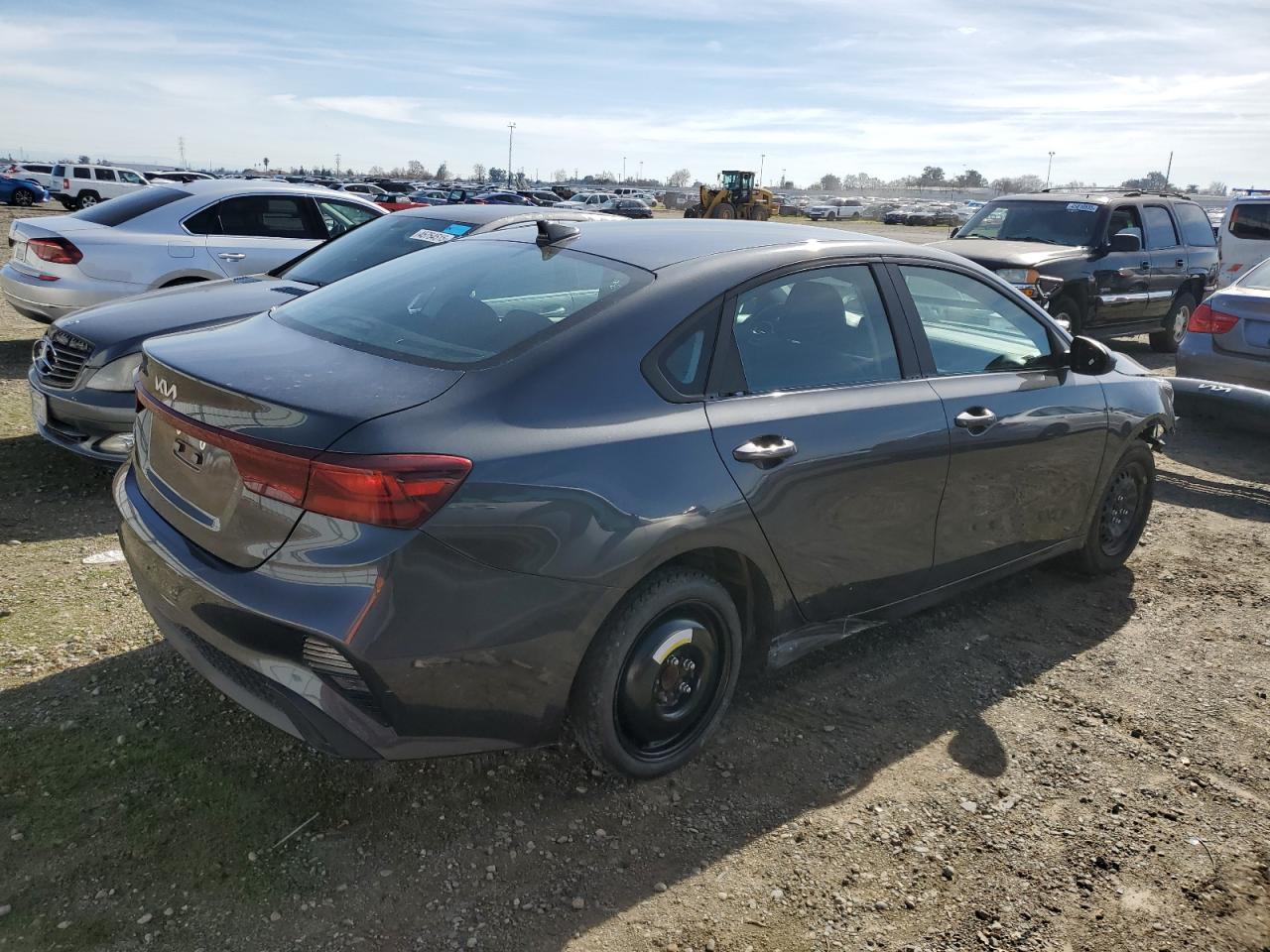 2022 Kia Forte - Image 3