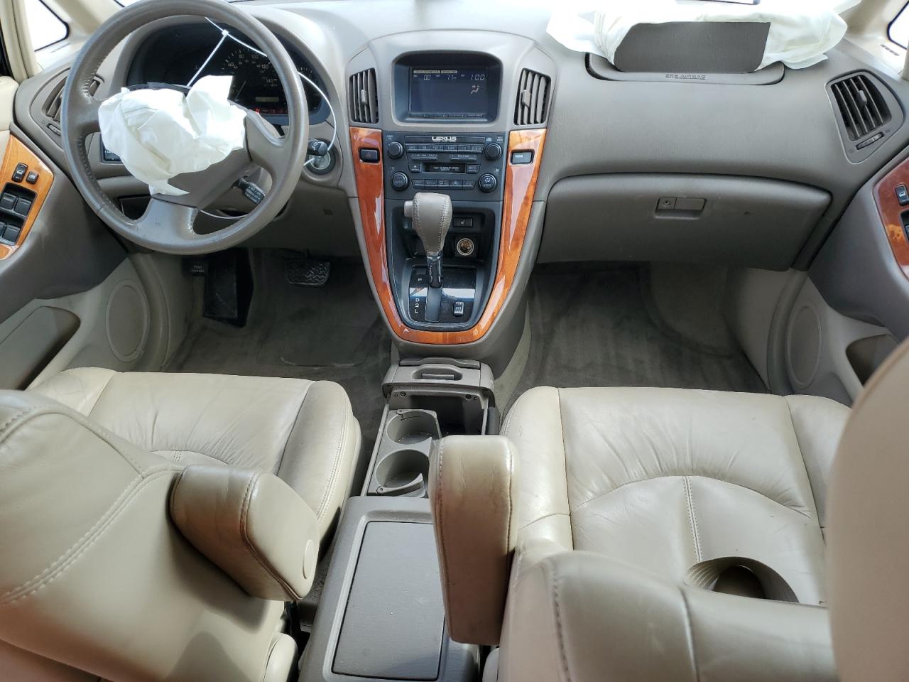 2000 Lexus RX - Image 8