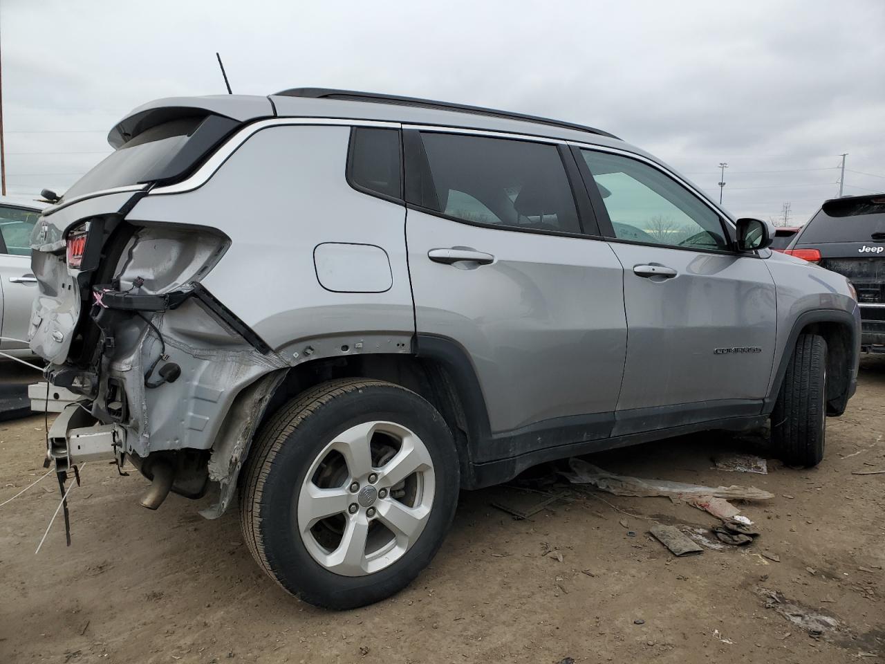 2019 Jeep Compass - Image 3