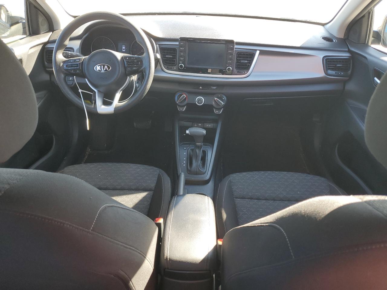 2020 Kia Rio - Image 8