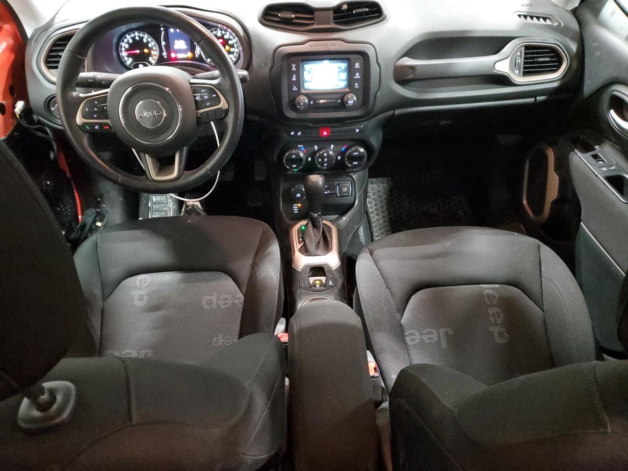 2016 Jeep Renegade - Image 8