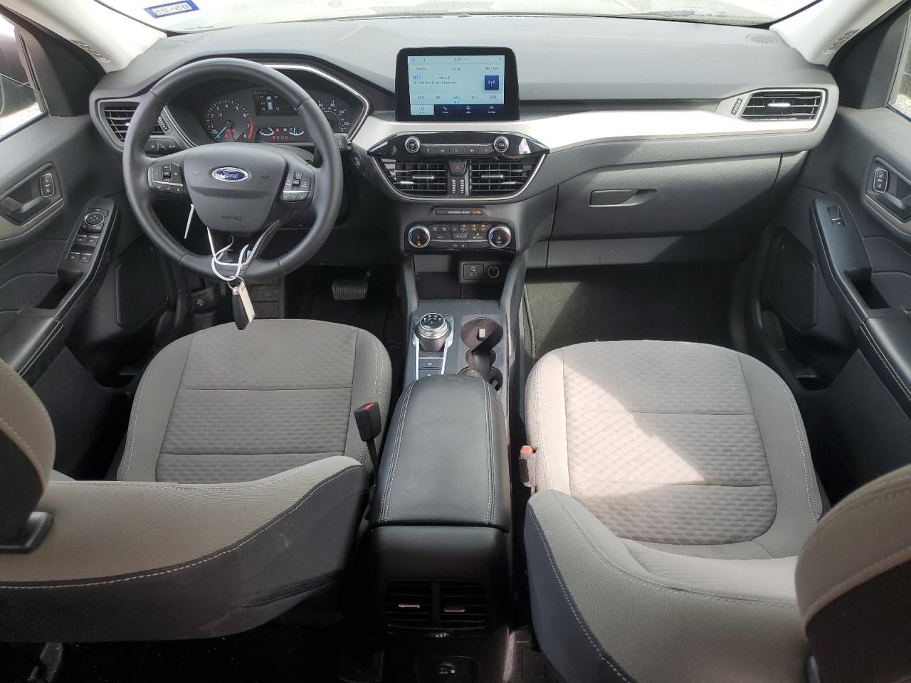 2022 Ford Escape - Image 8