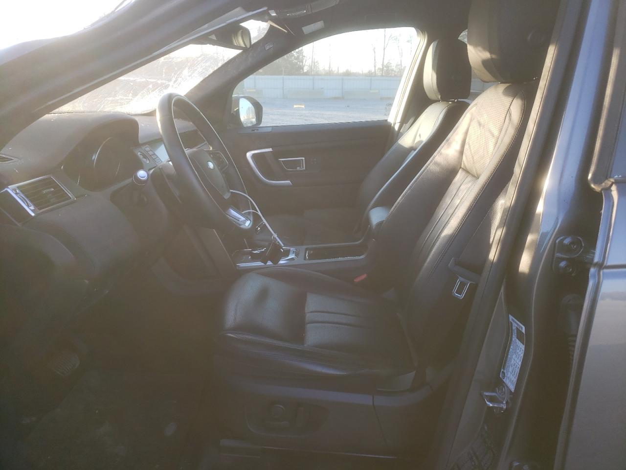 2019 Land Rover Discovery - Image 7