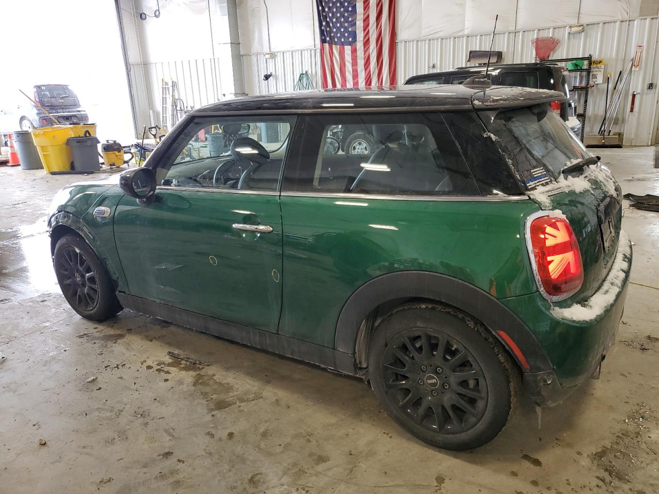 2020 MINI Cooper - Image 2
