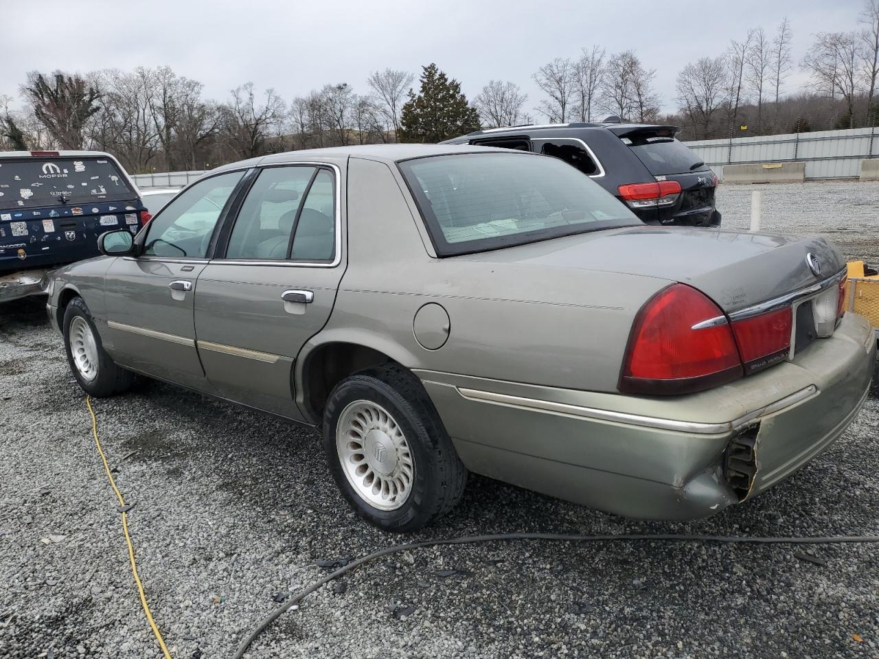 2000 Mercury Grand Marquis - Image 2