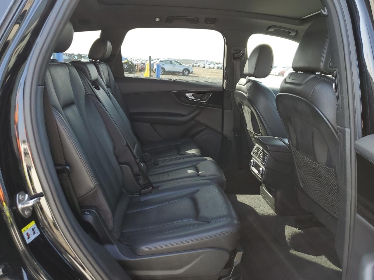 2017 Audi Q7 - Image 11