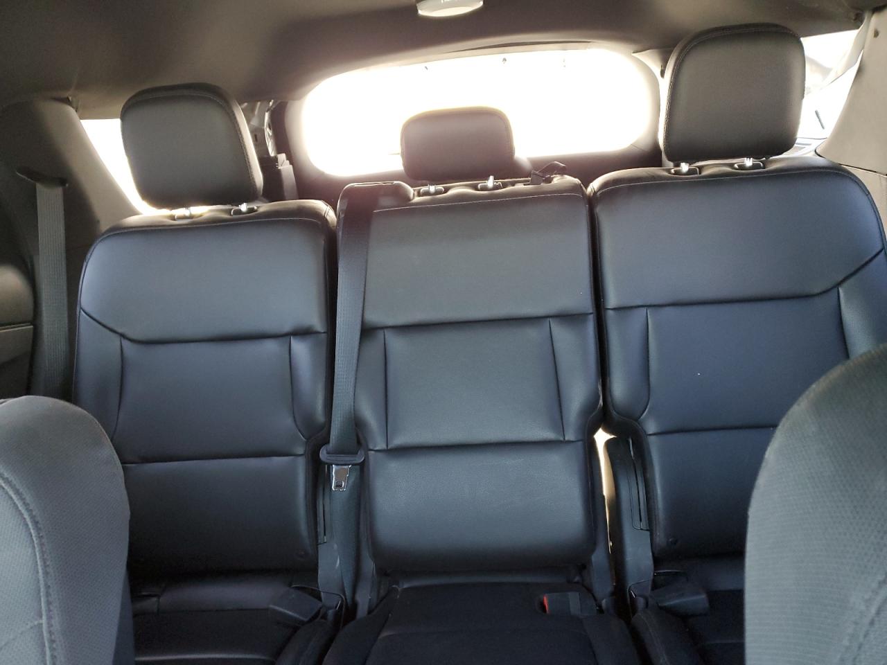 2020 Ford Explorer - Image 10