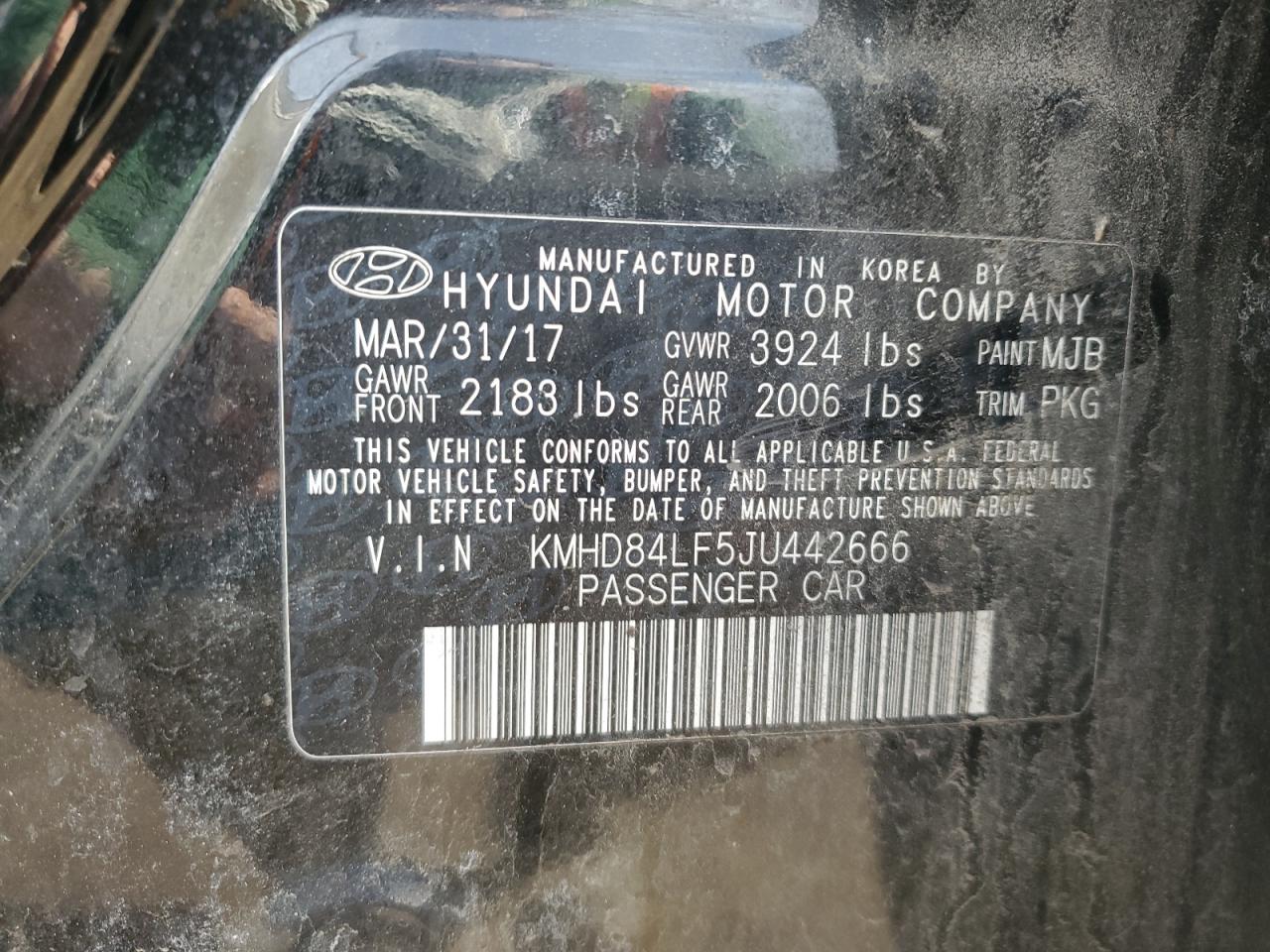 2018 Hyundai Elantra - Image 13