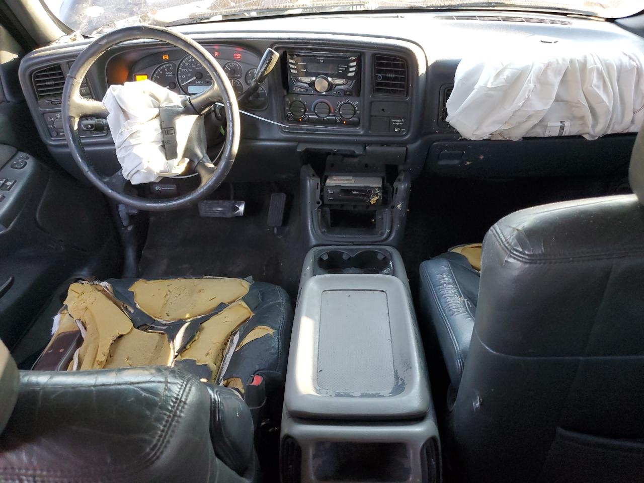 2001 GMC Sierra - Image 8