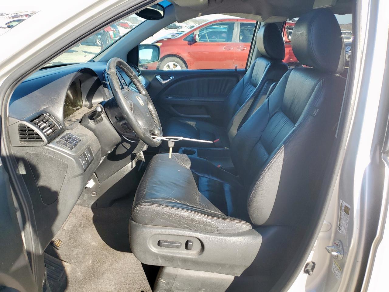 2009 Honda Odyssey - Image 7