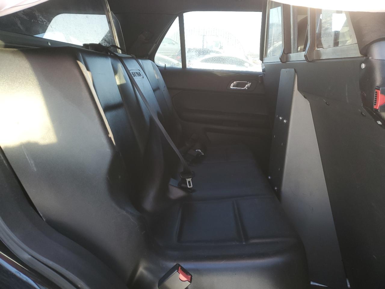 2017 Ford Explorer - Image 11