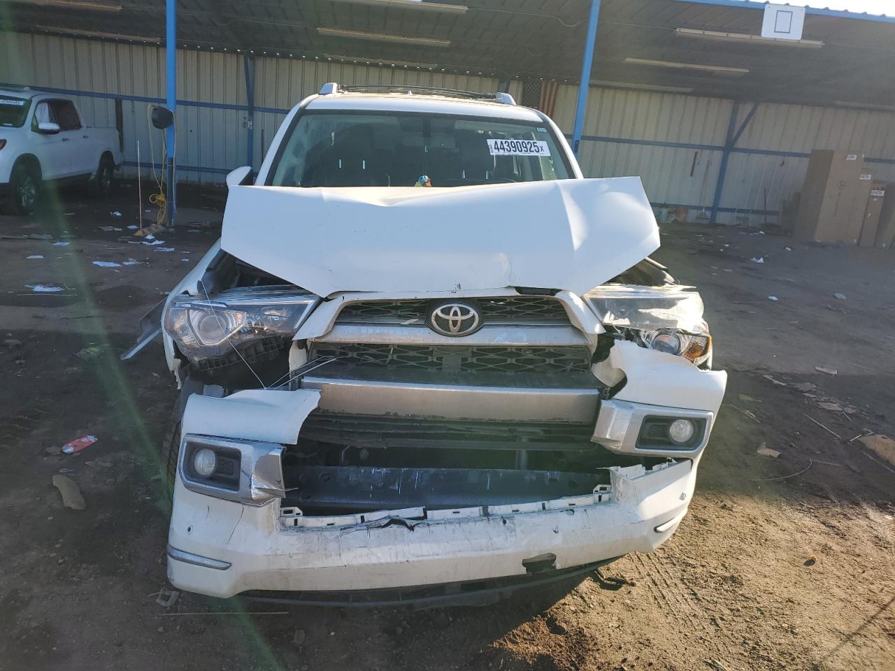 2016 Toyota 4Runner - Image 5