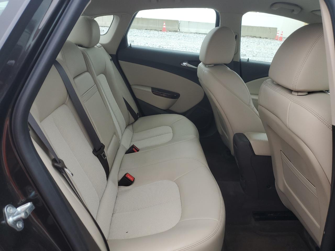2014 Buick Verano - Image 10