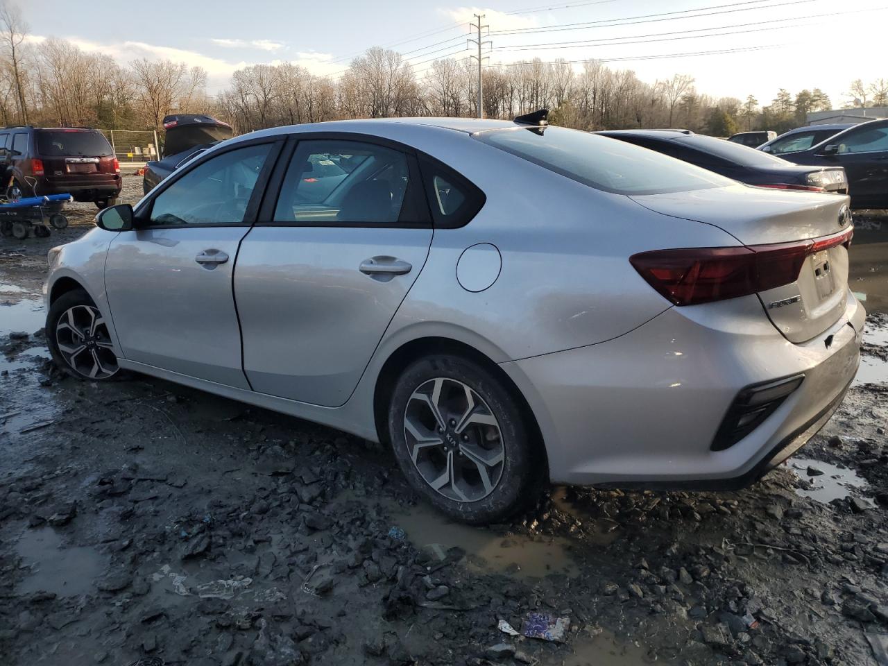 2021 Kia Forte - Image 2