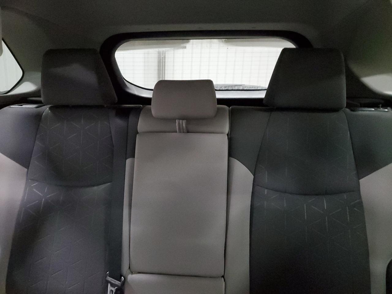 2021 Toyota RAV 4 - Image 10