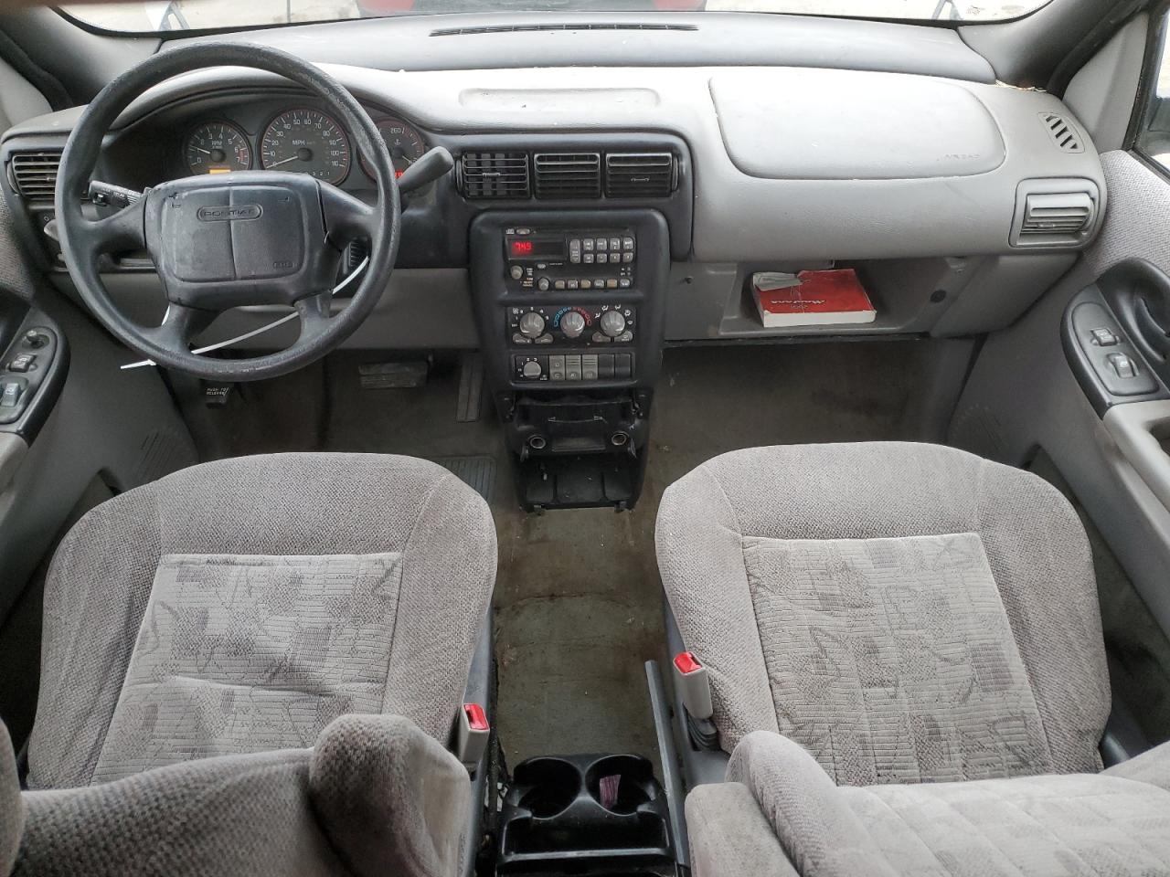 2001 Pontiac Montana - Image 8